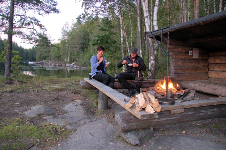 Scandtrack Kanutour Schweden 011Mittag