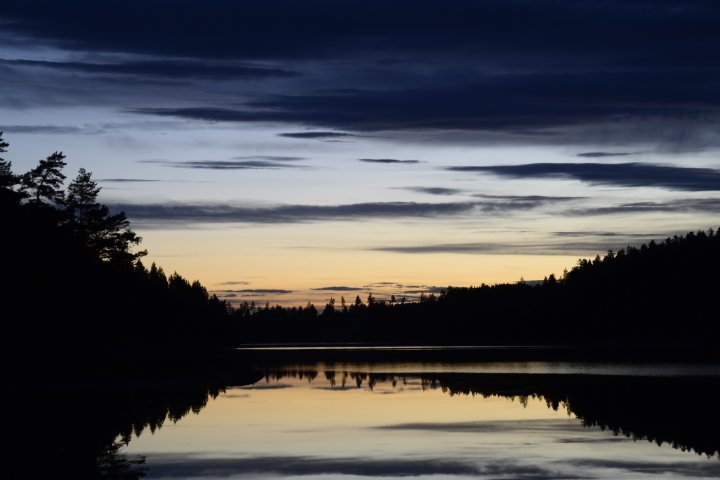 Scandtrack Kanutour Schweden Aussicht-erster-Lagerplatz-Sonnenuntergang-2