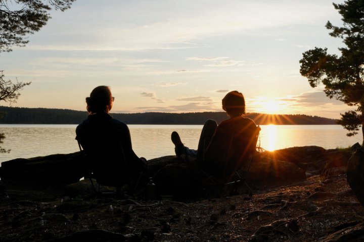 Scandtrack Kanutour Schweden Day-2---watching-the-sunsetjpeg